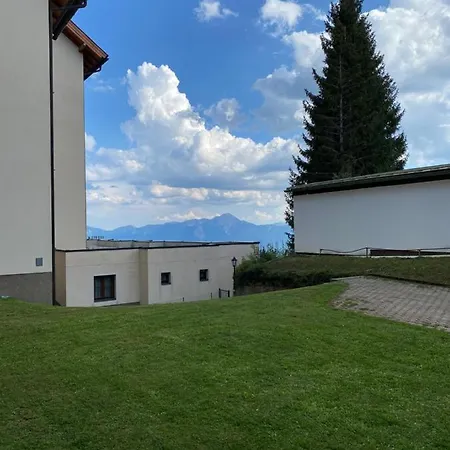 Familienappartment Mit Garten - Gerlitzen Daire